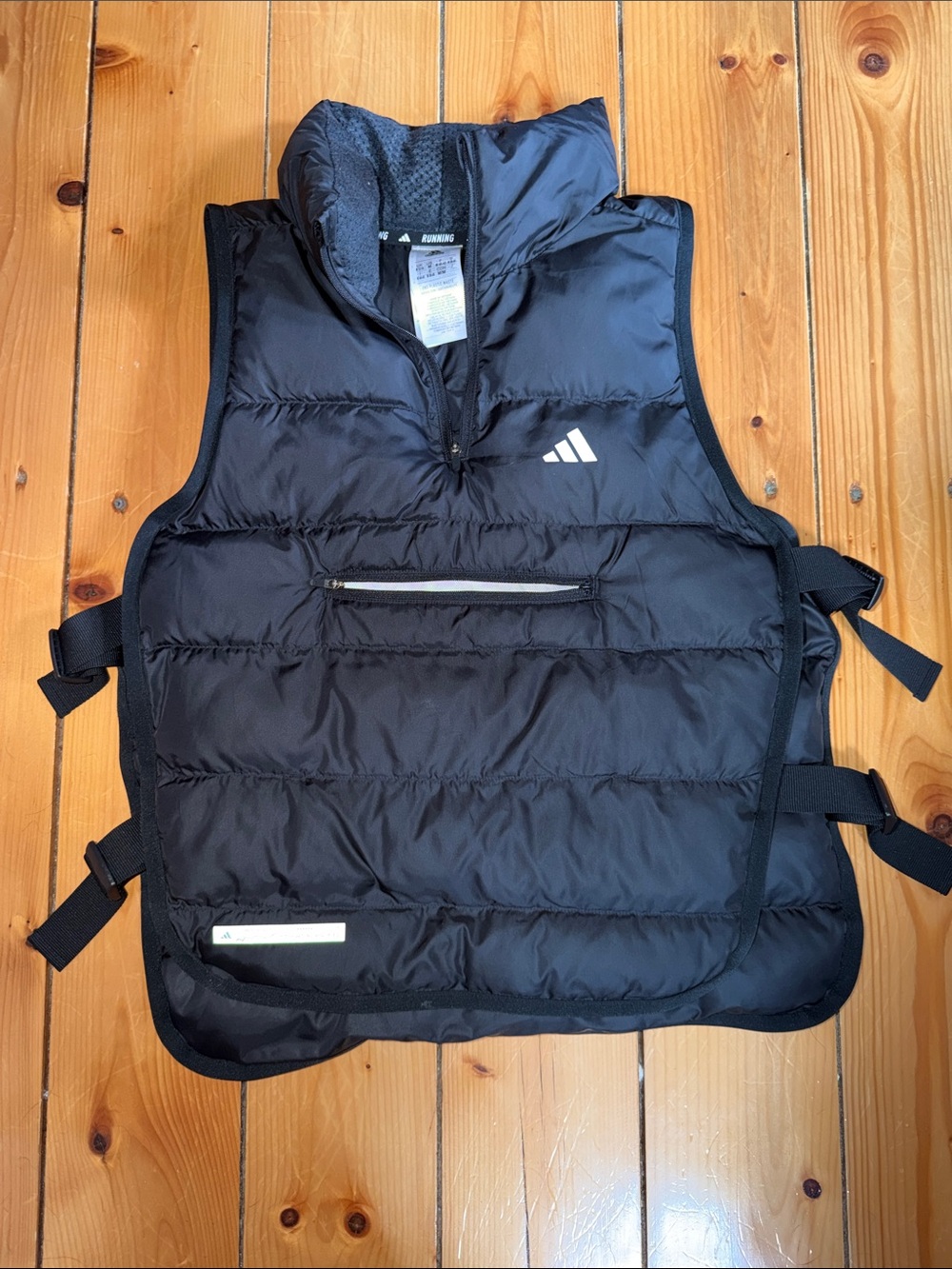 Adidas CTE Running Vest Carrera Black Puffer Vest with Chest pocket size M NWT